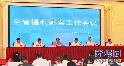 以下是我挑选的阿尔莫多瓦5大影片。